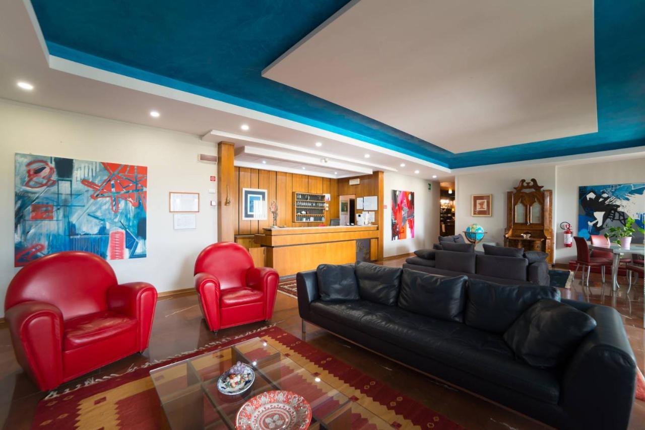 Montebello Park Hotel Перуджа Екстериор снимка