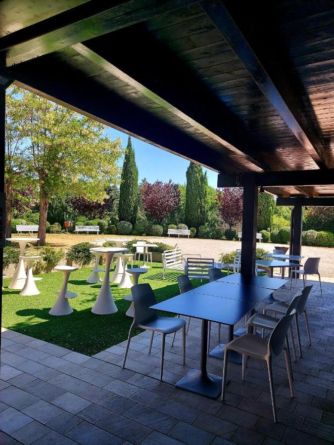 Montebello Park Hotel Перуджа Екстериор снимка