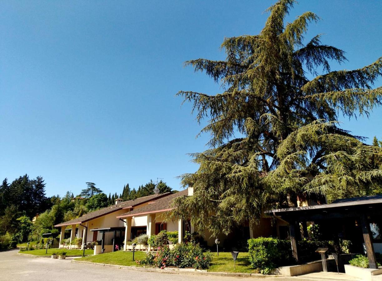 Montebello Park Hotel Перуджа Екстериор снимка